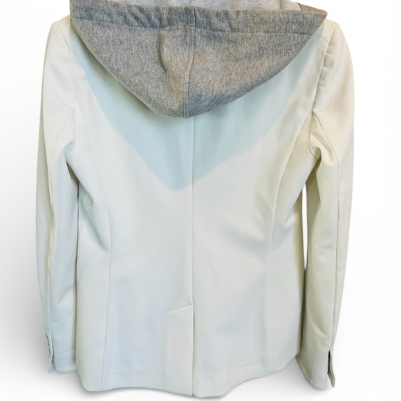 Veronica Beard Iconic Scuba Dickey Jacket Blazer Size 4 Single Breasted White - Picture 2 of 10